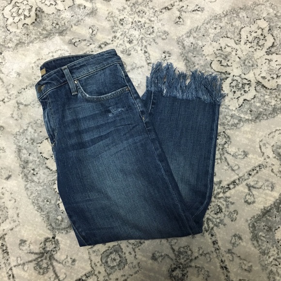 Joe's Jeans Ex-Boyfriend Frayed Cropped Jeans - Picture 2 of 3